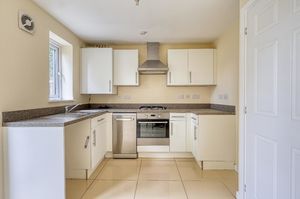 Kitchen- click for photo gallery